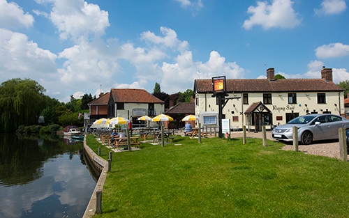 Coltishall Common with the Rising Sun pub